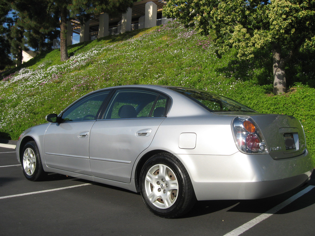2003 Nissan Altima 2.5 SL - SOLD