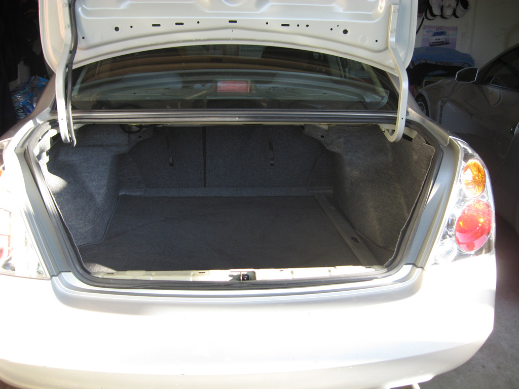 2003 Nissan Altima 2.5 SL - SOLD