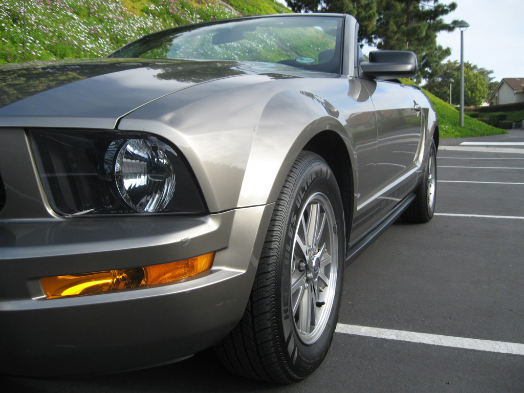 2005 Ford Mustang Convertible