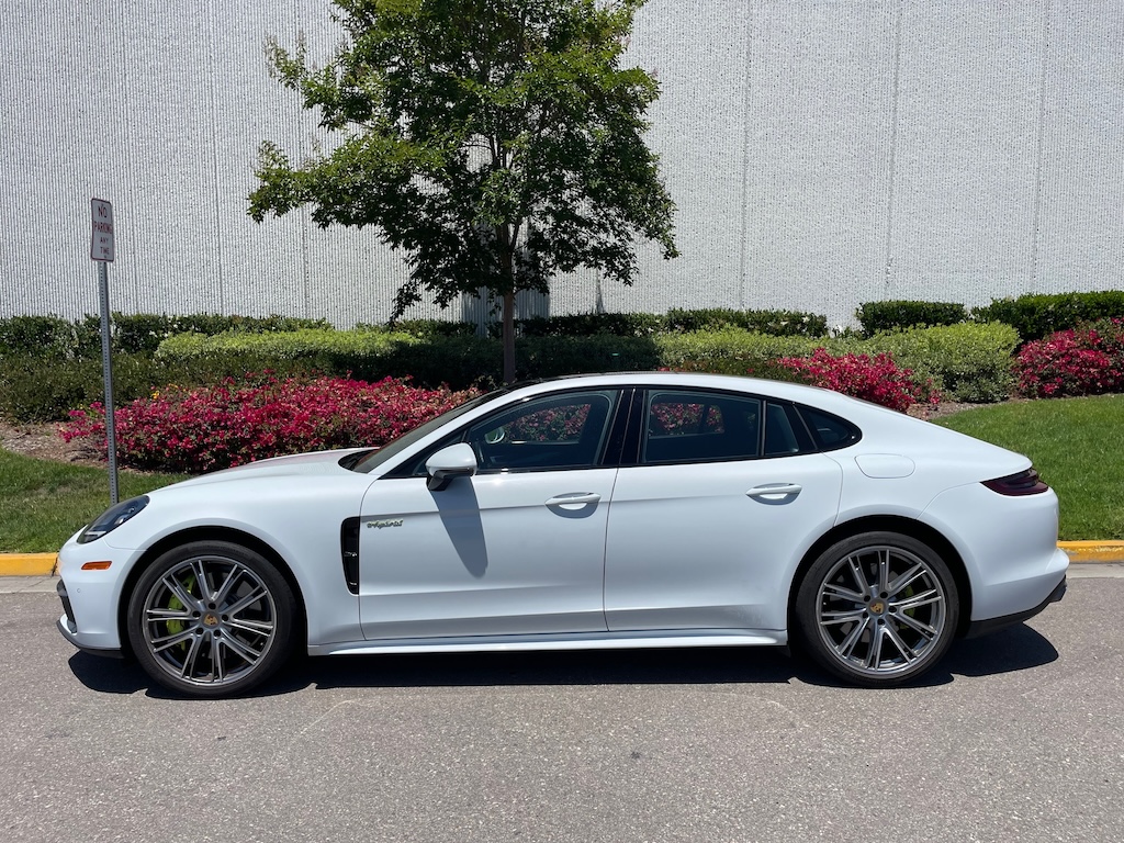 2018 Porsche Panamera Hybrid